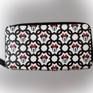 Disney Black Minnie Mouse clutch